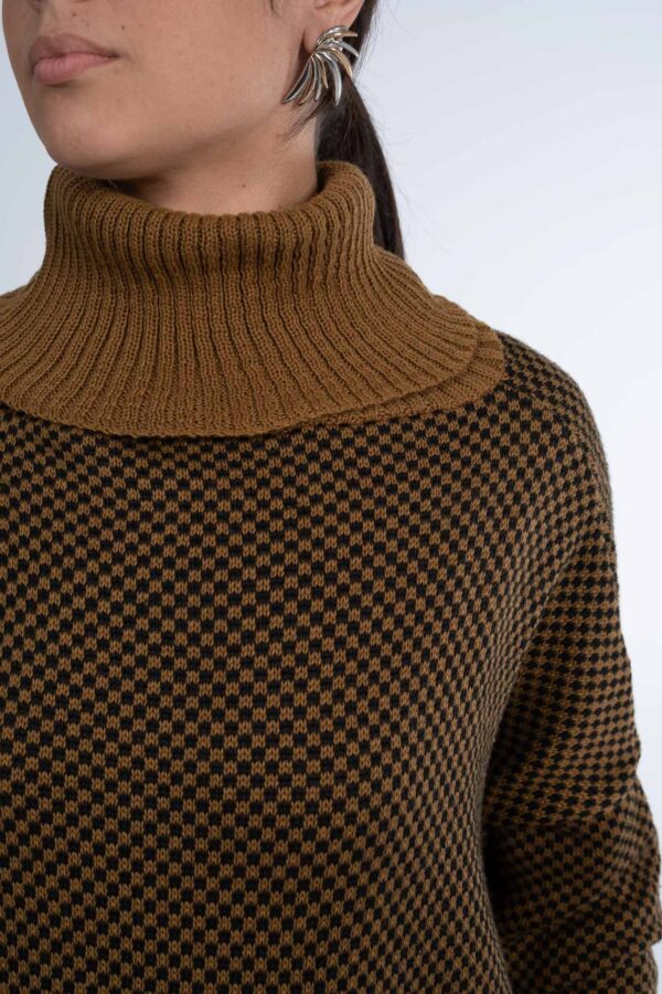 Blusa de Inverno Gola Alta Tricot - Imagem 2