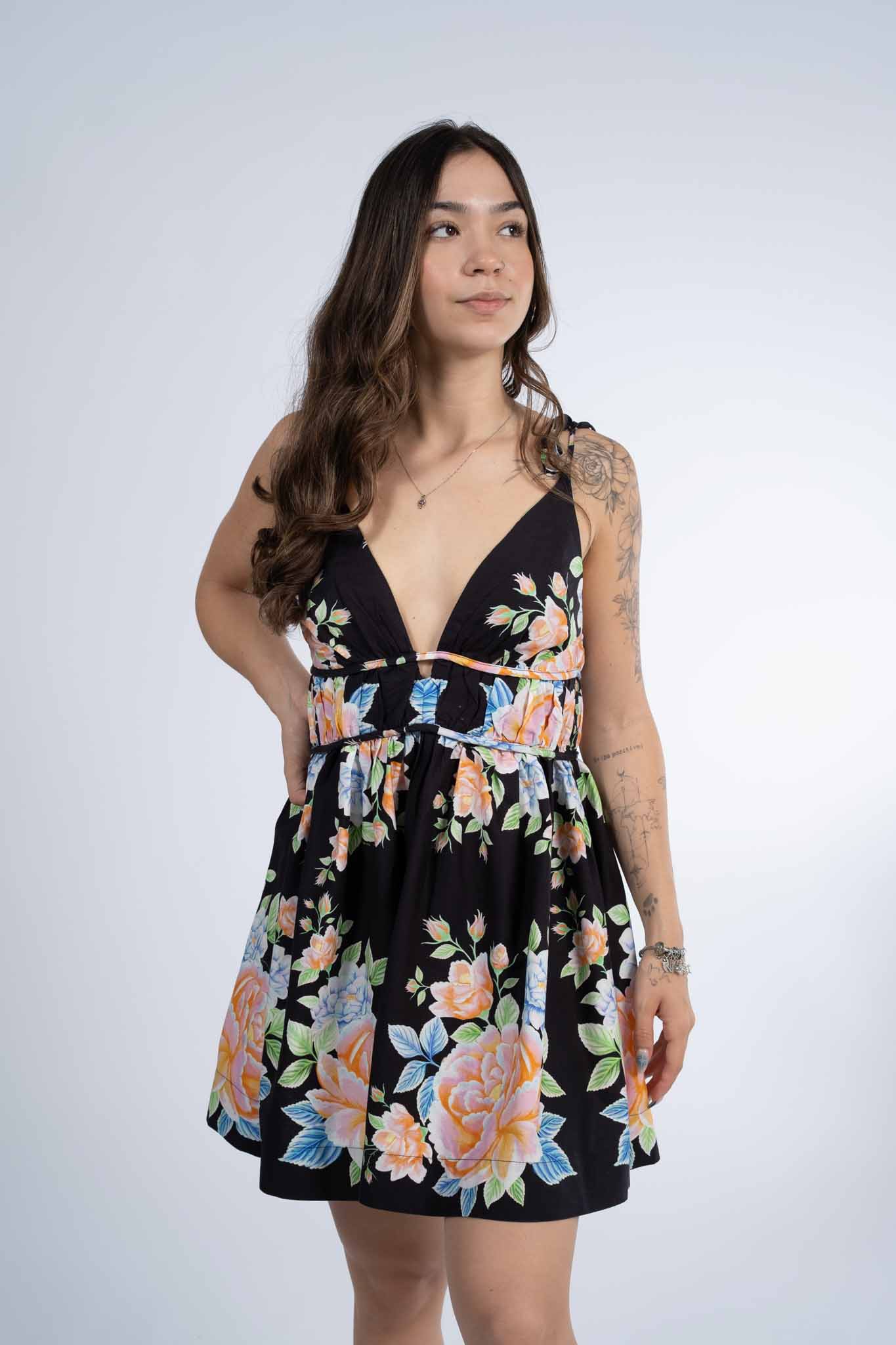 Vestido Farm Curto Lenço