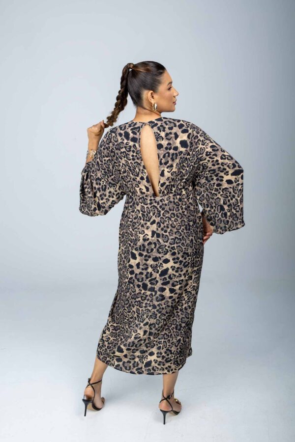 Vestido Canal Plano Midi Crepe Estampado - Imagem 4