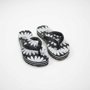 Sandalia Farm Estampa Copabanana Plastico Preto