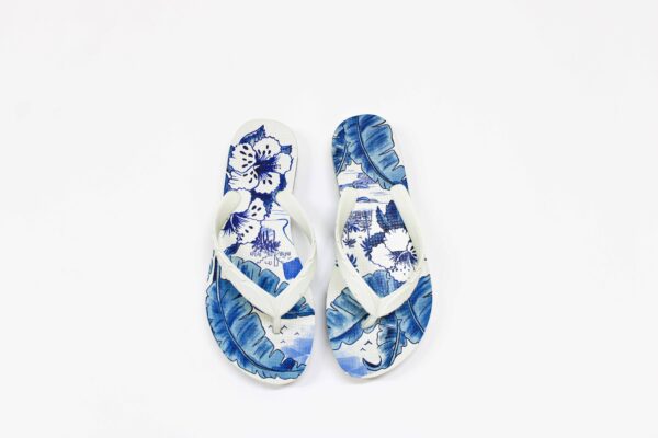 Sandalia Farm Estampa Delicadeza Plastico Multineutr